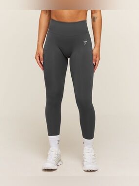 Gymshark Dark Grey High Rise Contour Scrunch Butt Leggings XS